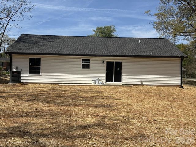 2251 Richland Avenue, Gastonia, NC 28052