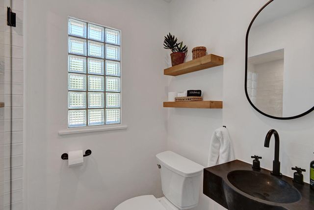 354 E Valmonte Sur, Palm Springs, CA 92262