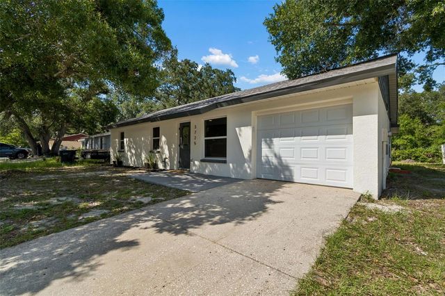3725 AMBERMIST DRIVE, Tampa, FL 33619