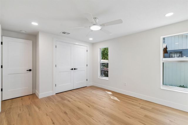 3725 AMBERMIST DRIVE, Tampa, FL 33619