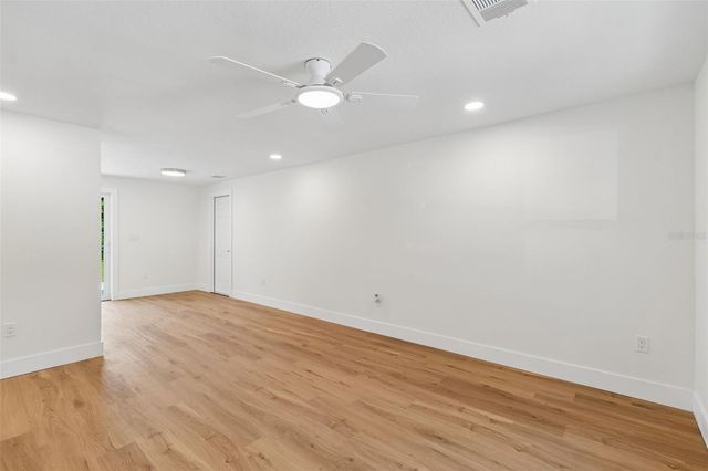 3725 AMBERMIST DRIVE, Tampa, FL 33619