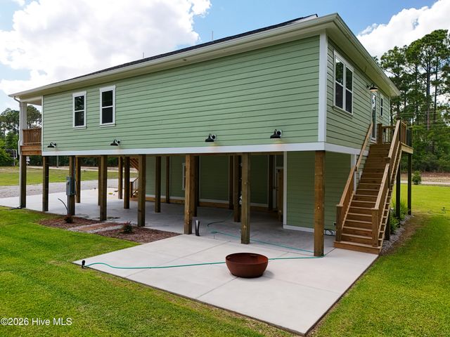 8238 Old Georgetown Road SW, Sunset Beach, NC 28468