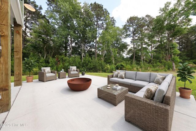 8238 Old Georgetown Road SW, Sunset Beach, NC 28468