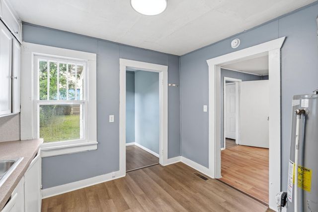 925 W Chicago Street, Springfield, MO 65803