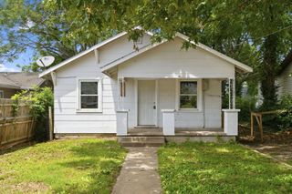 925 W Chicago Street, Springfield, MO 65803