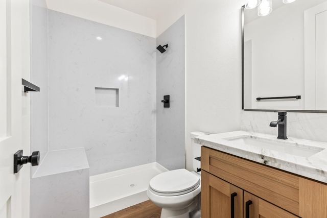 688 Cindy Dr, Ripon, CA 95366