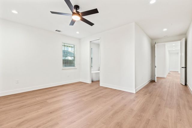 688 Cindy Dr, Ripon, CA 95366