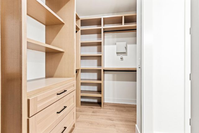 688 Cindy Dr, Ripon, CA 95366