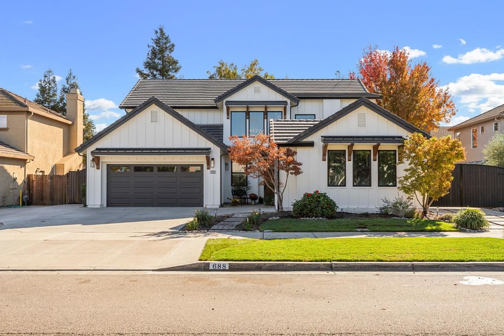 688 Cindy Dr, Ripon, CA 95366