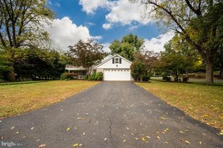 1202 OLD MILL, Wyomissing, PA 19610