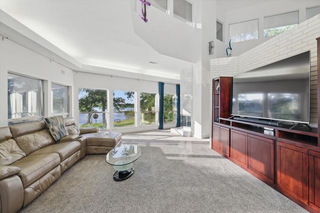 772 Lakewood Court, Highland Village, TX 75077