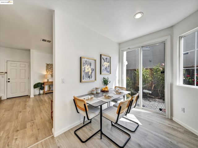 1111 Greystone Ct, Richmond, CA 94806