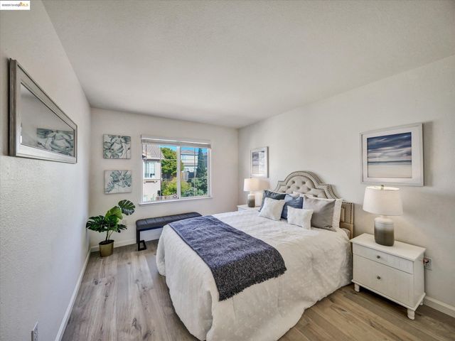 1111 Greystone Ct, Richmond, CA 94806