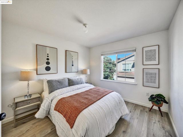 1111 Greystone Ct, Richmond, CA 94806
