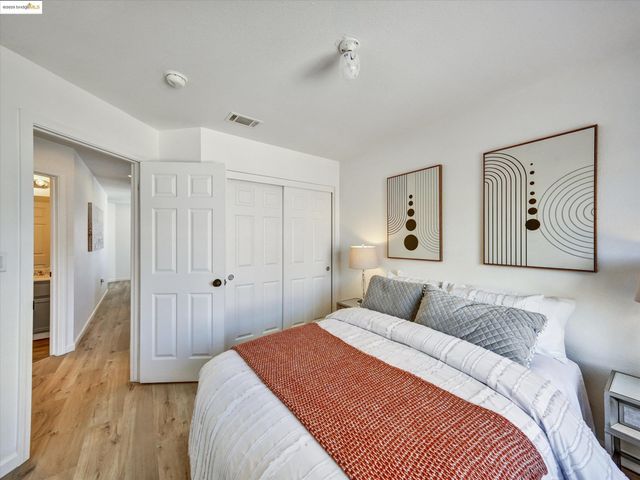 1111 Greystone Ct, Richmond, CA 94806