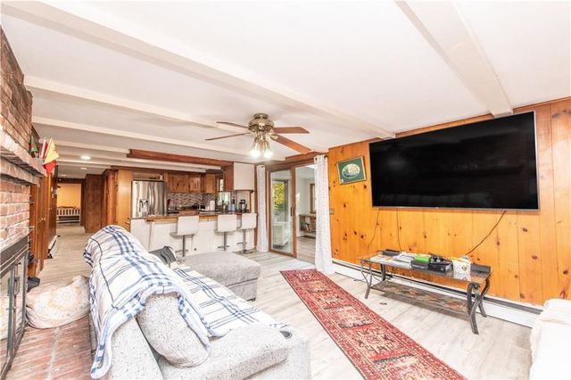 584 Division Road, East Greenwich, RI 02818