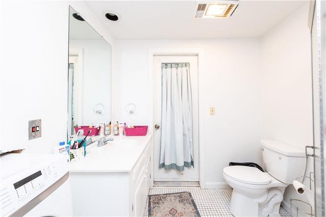 584 Division Road, East Greenwich, RI 02818