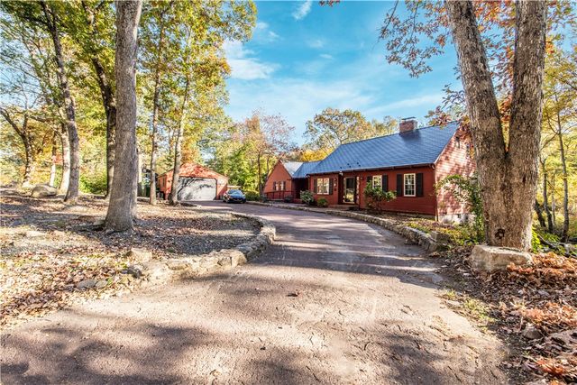584 Division Road, East Greenwich, RI 02818