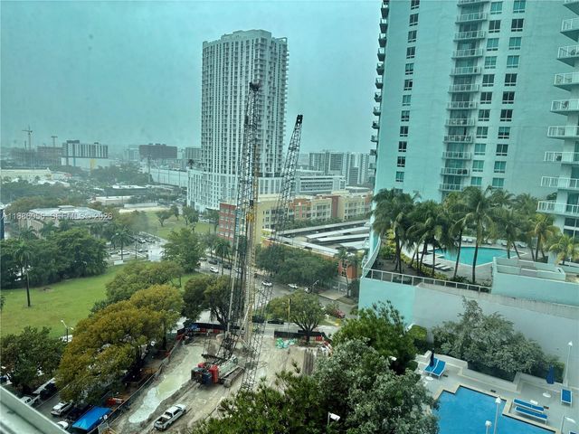 1800 N BAYSHORE DR 1715, Miami, FL 33132