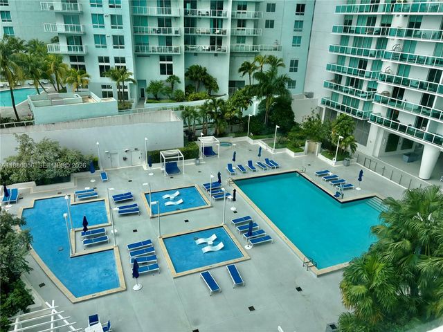 1800 N BAYSHORE DR 1715, Miami, FL 33132