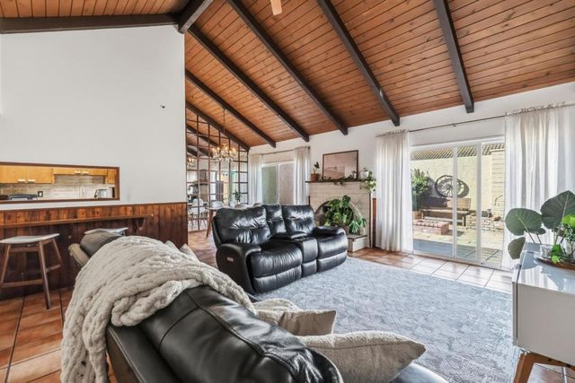 1588 Duran Street, Salinas, CA 93906