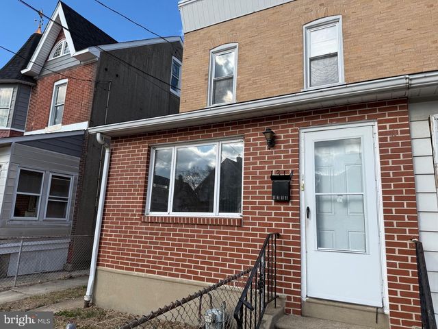 1314 E 11TH ST, Crum Lynne, PA 19022