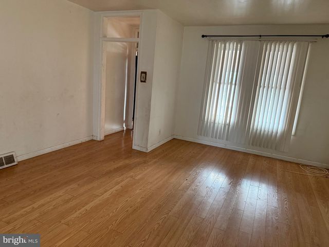 1314 E 11TH ST, Crum Lynne, PA 19022