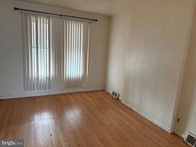 1314 E 11TH ST, Crum Lynne, PA 19022