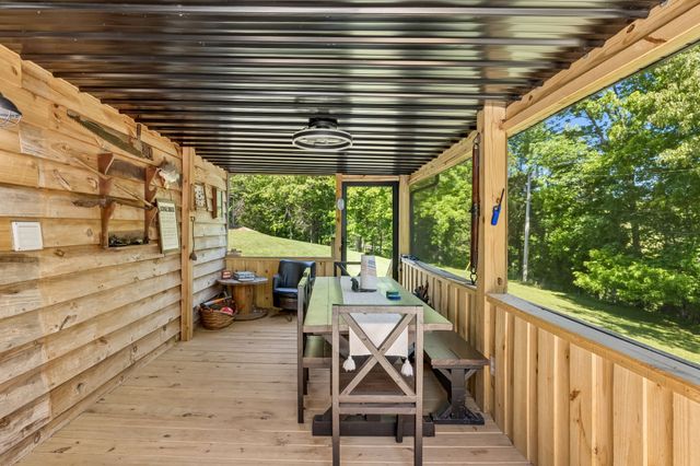 6777 Spencer Rd, Rock Island, TN 38581