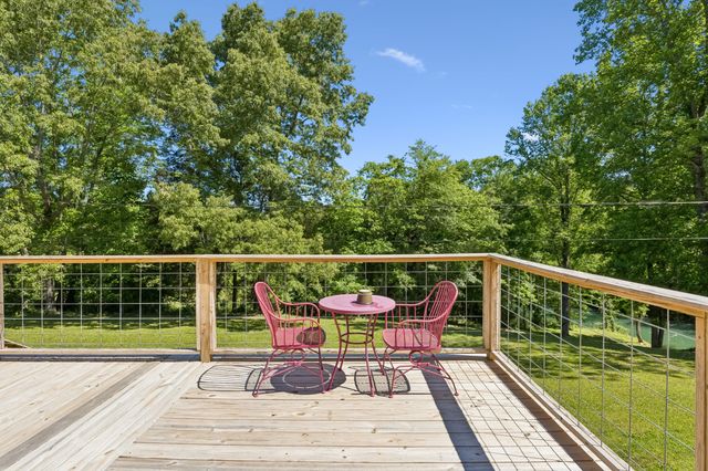 6777 Spencer Rd, Rock Island, TN 38581
