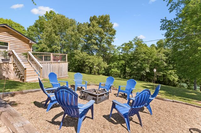 6777 Spencer Rd, Rock Island, TN 38581
