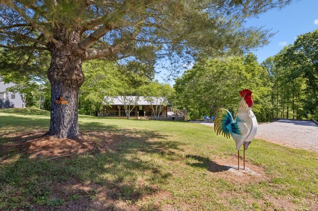 6777 Spencer Rd, Rock Island, TN 38581