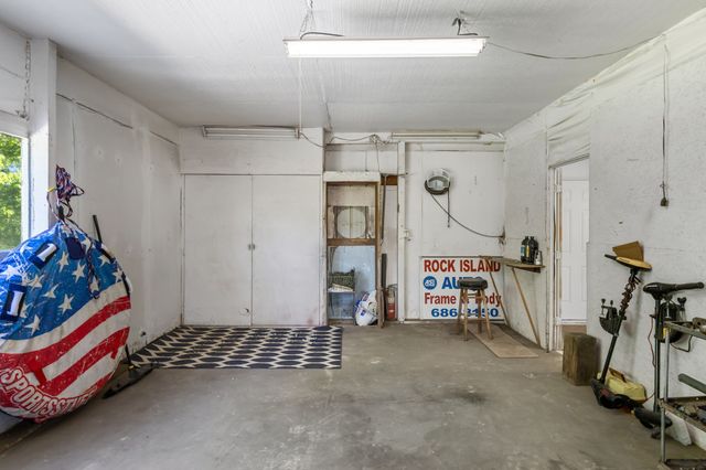 6777 Spencer Rd, Rock Island, TN 38581