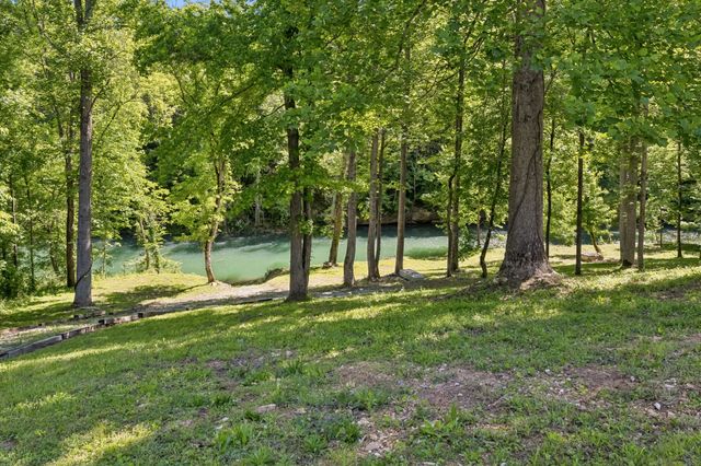 6777 Spencer Rd, Rock Island, TN 38581