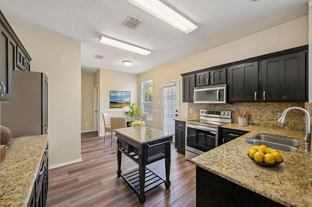 2717 Clark Drive, Corinth, TX 76210