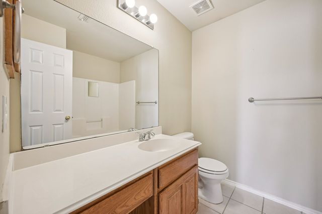 2717 Clark Drive, Corinth, TX 76210