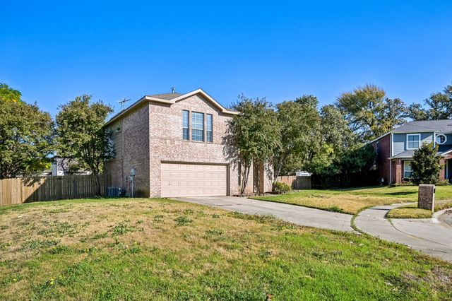 2717 Clark Drive, Corinth, TX 76210
