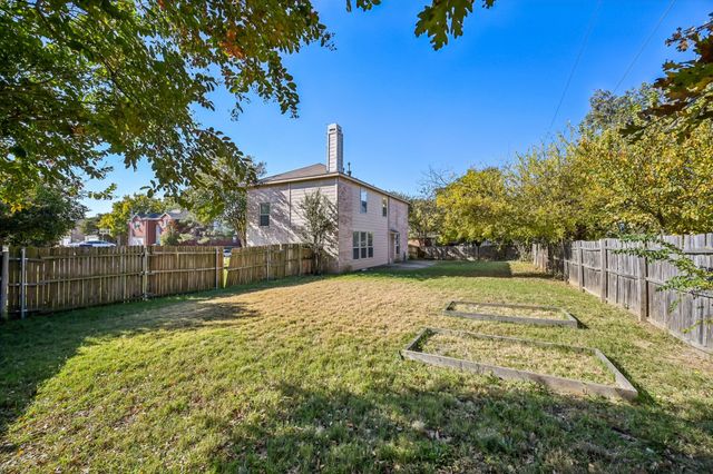 2717 Clark Drive, Corinth, TX 76210