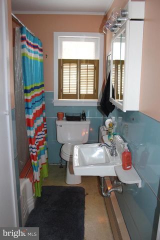 1839 TREVORTON RD, Coal Twp, PA 17866