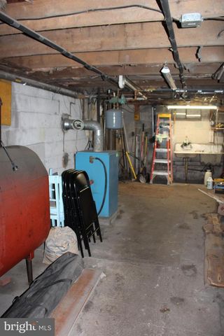 1839 TREVORTON RD, Coal Twp, PA 17866