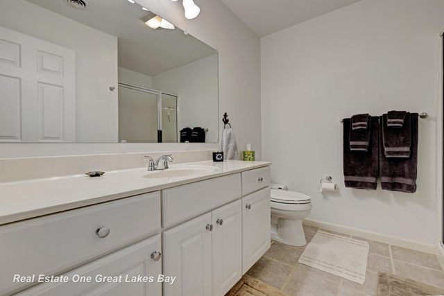 1015 E Lincoln Street, East Tawas, MI 48730