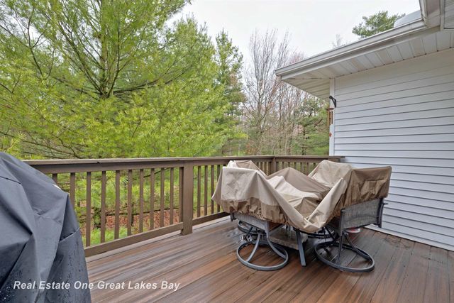 1015 E Lincoln Street, East Tawas, MI 48730