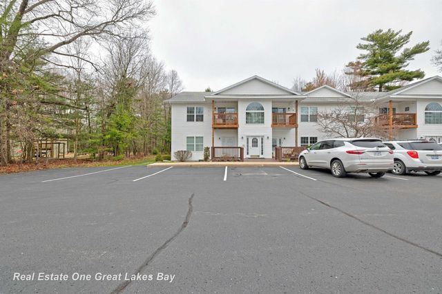 1015 E Lincoln Street, East Tawas, MI 48730