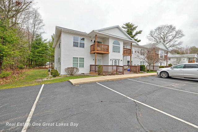 1015 E Lincoln Street, East Tawas, MI 48730