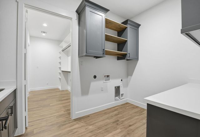 19330 Veterans Road, Magnolia, TX 77355