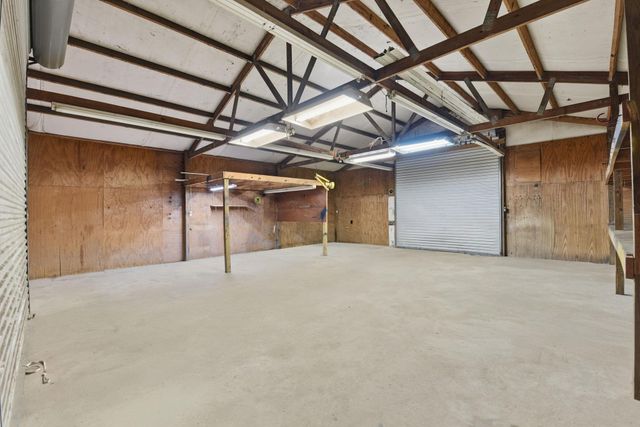 19330 Veterans Road, Magnolia, TX 77355