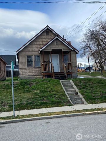 500 -502-504 Methow Street, Wenatchee, WA 98801