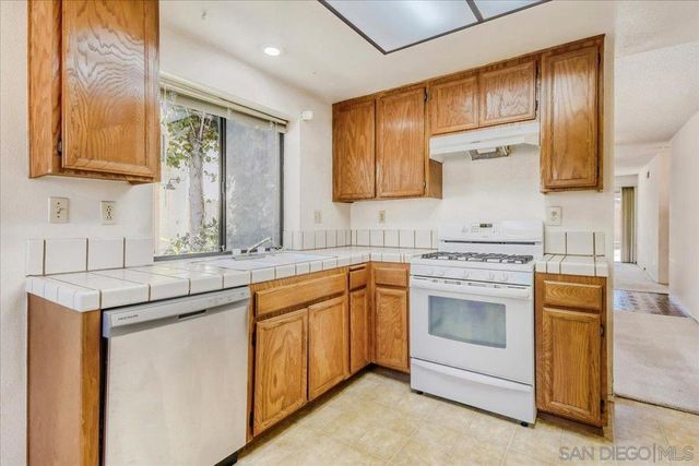13522 Hike Lane, San Diego, CA 92129