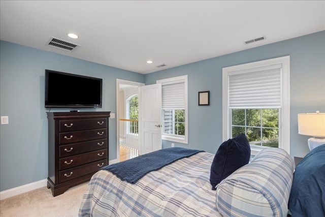 4 Darrens Way, Methuen, MA 01844