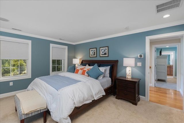 4 Darrens Way, Methuen, MA 01844